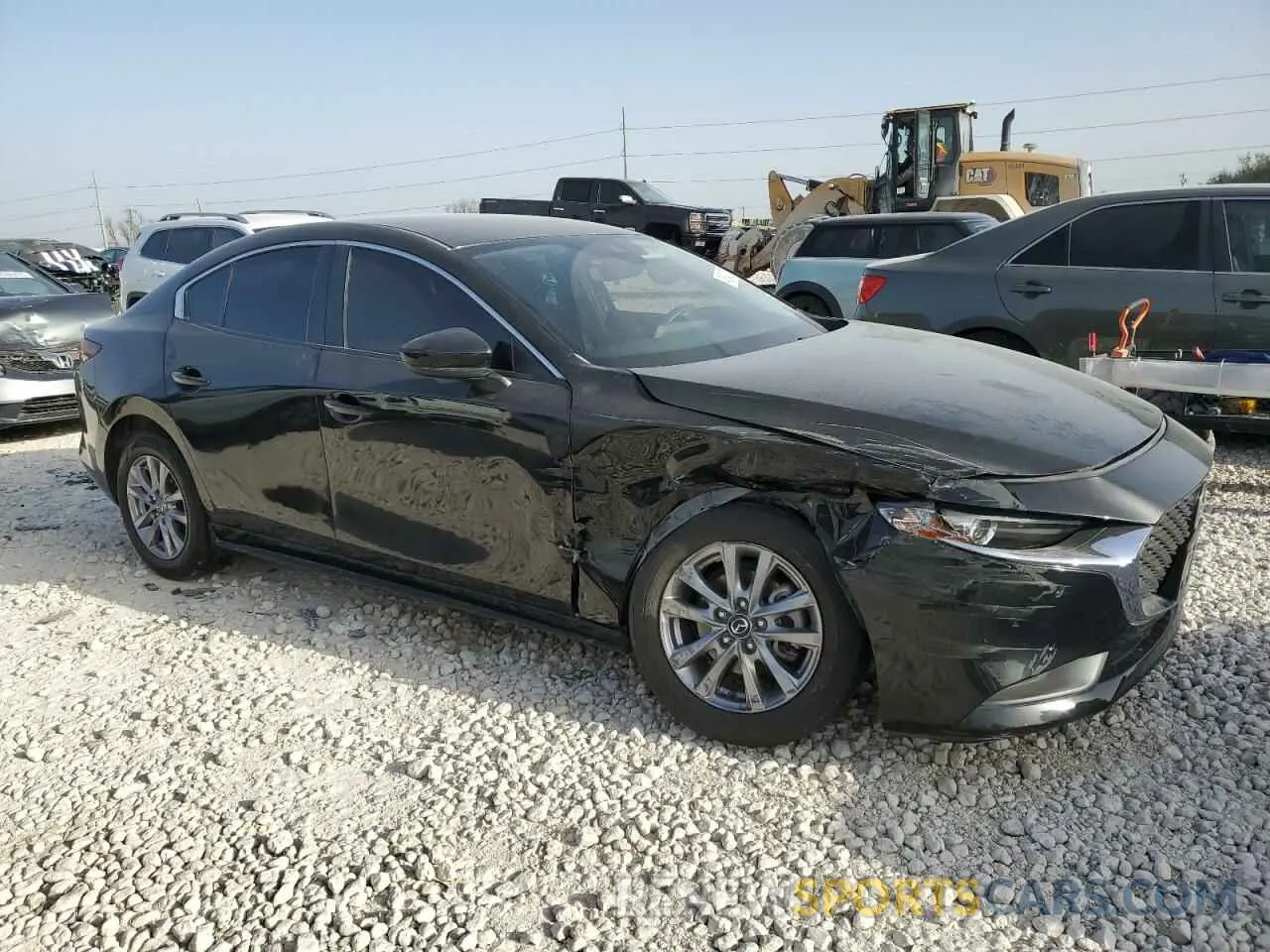 4 Photograph of a damaged car JM1BPAAL5M1332003 MAZDA 3 2021