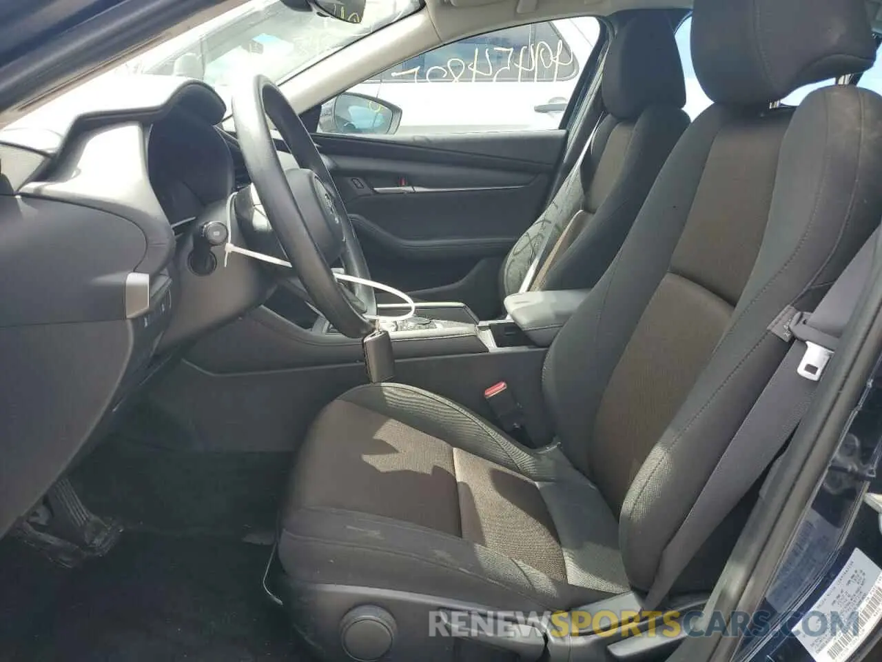 7 Photograph of a damaged car JM1BPAALXM1344454 MAZDA 3 2021