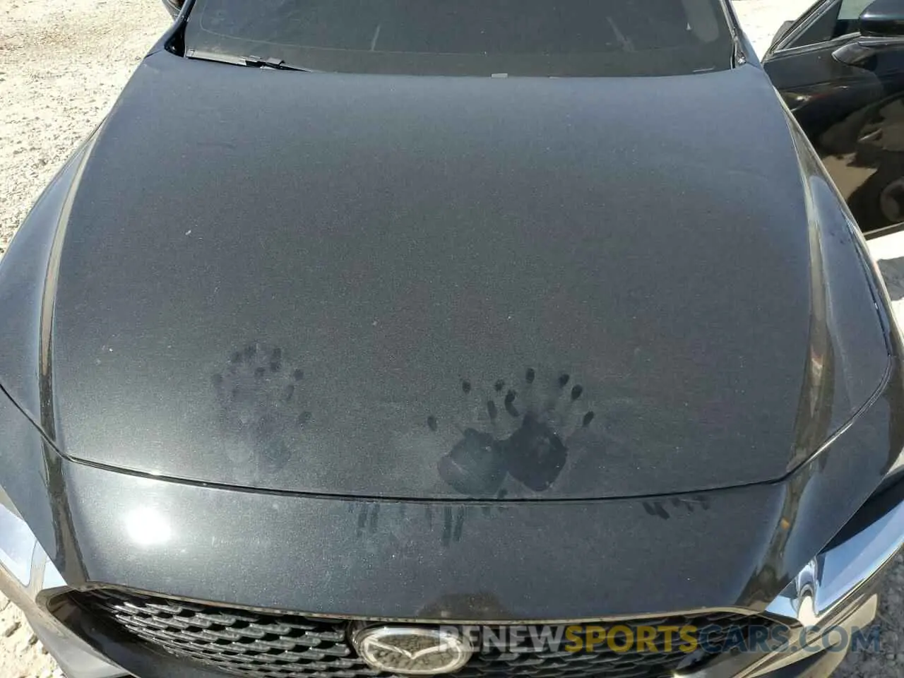11 Photograph of a damaged car JM1BPABL2M1314718 MAZDA 3 2021