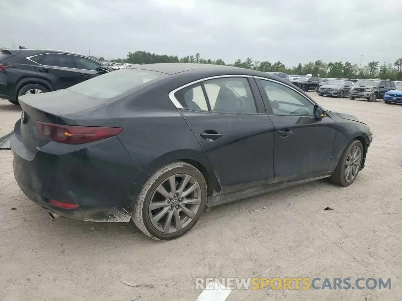 3 Photograph of a damaged car JM1BPABL5M1320335 MAZDA 3 2021