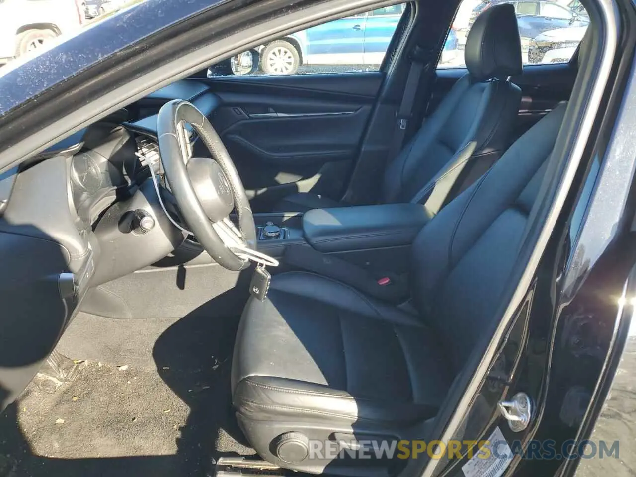 7 Photograph of a damaged car JM1BPABL6M1322529 MAZDA 3 2021