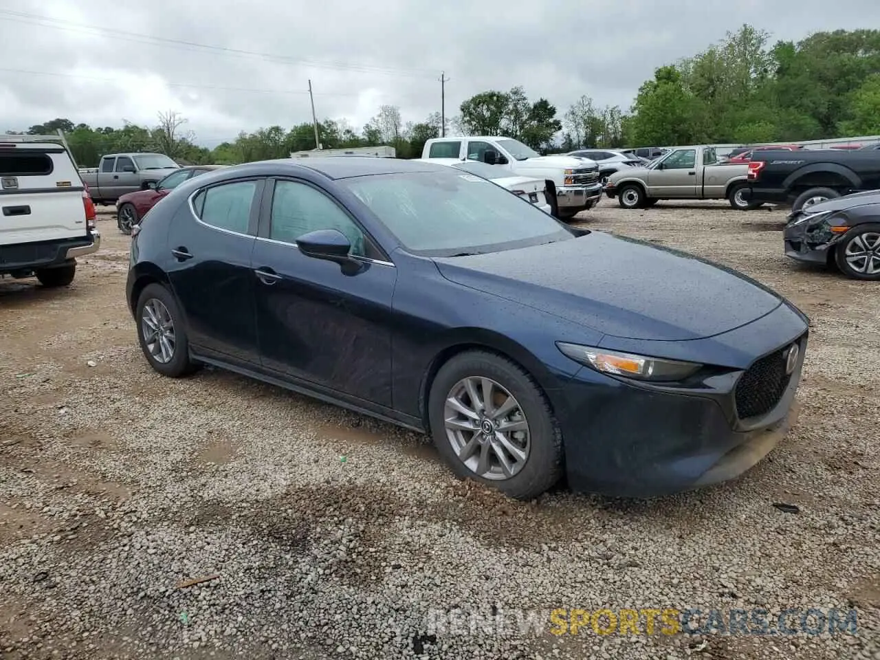4 Photograph of a damaged car JM1BPAJL1M1319023 MAZDA 3 2021