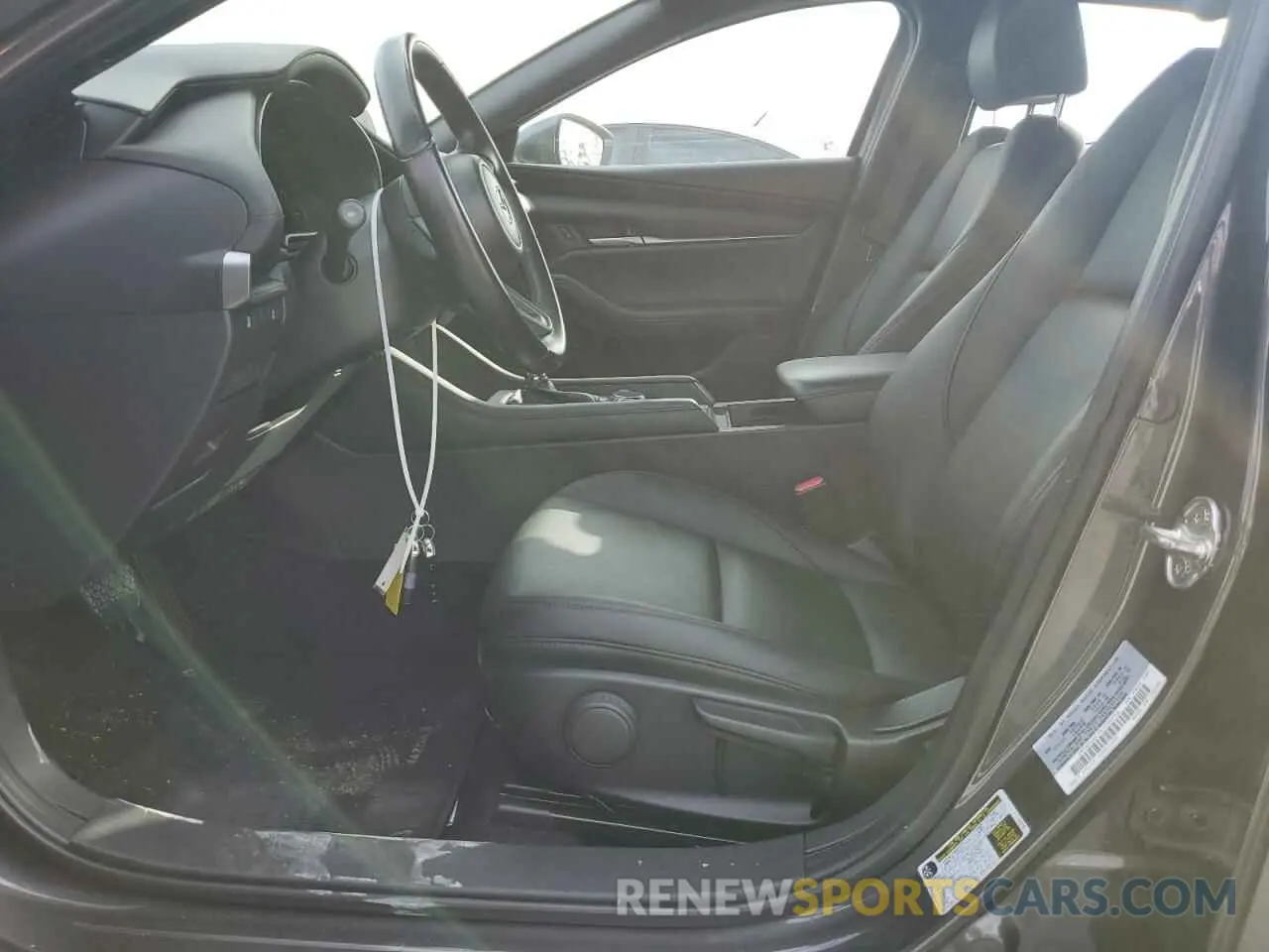 7 Photograph of a damaged car JM1BPAKL3M1402256 MAZDA 3 2021