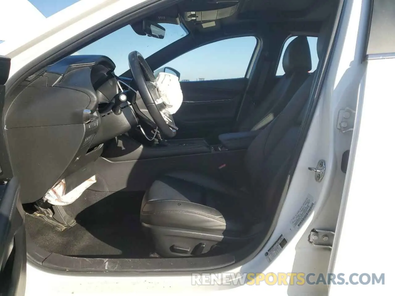 7 Photograph of a damaged car JM1BPALL6M1402587 MAZDA 3 2021