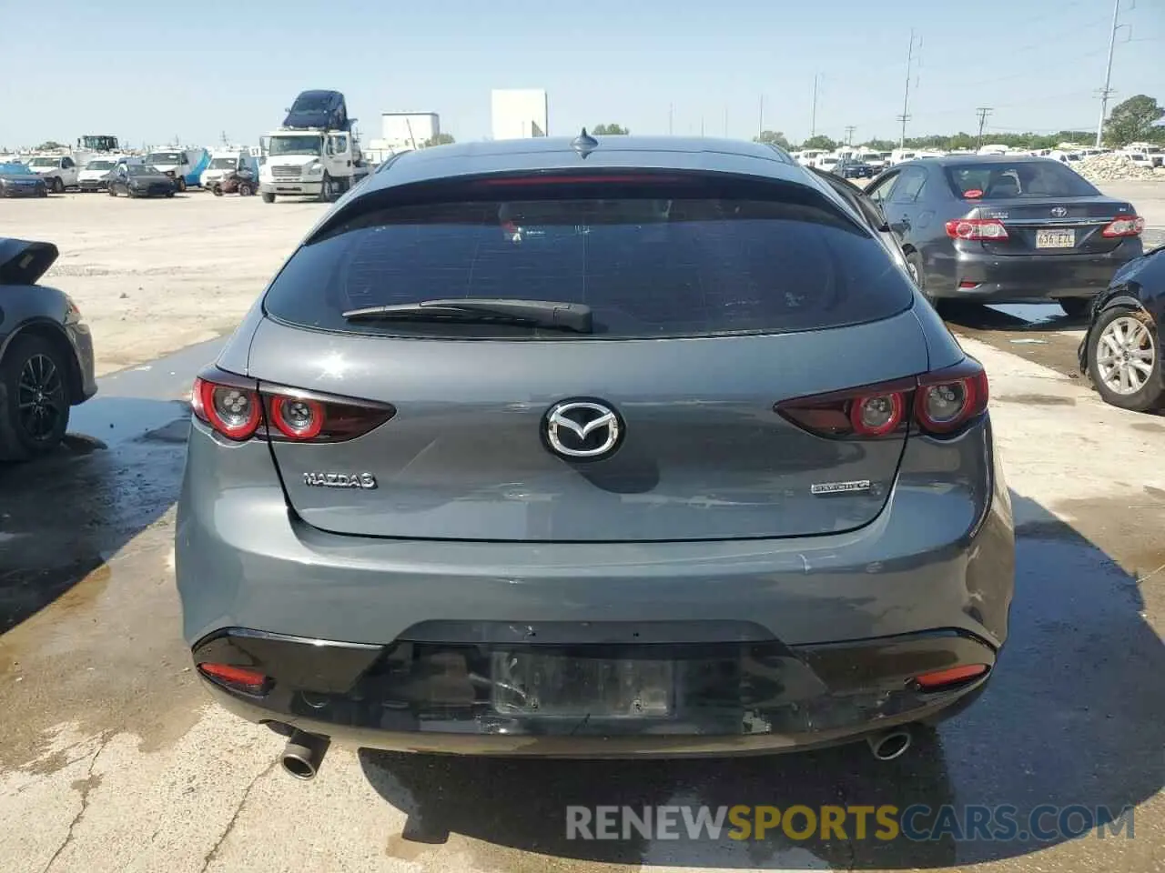 6 Photograph of a damaged car JM1BPAML4M1401436 MAZDA 3 2021