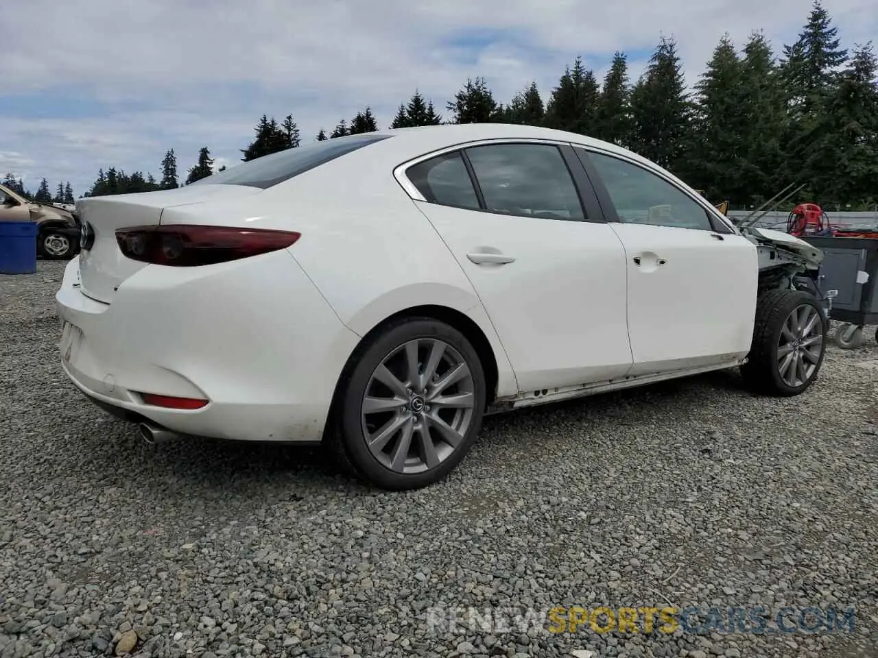 3 Photograph of a damaged car JM1BPBBL9M1342618 MAZDA 3 2021