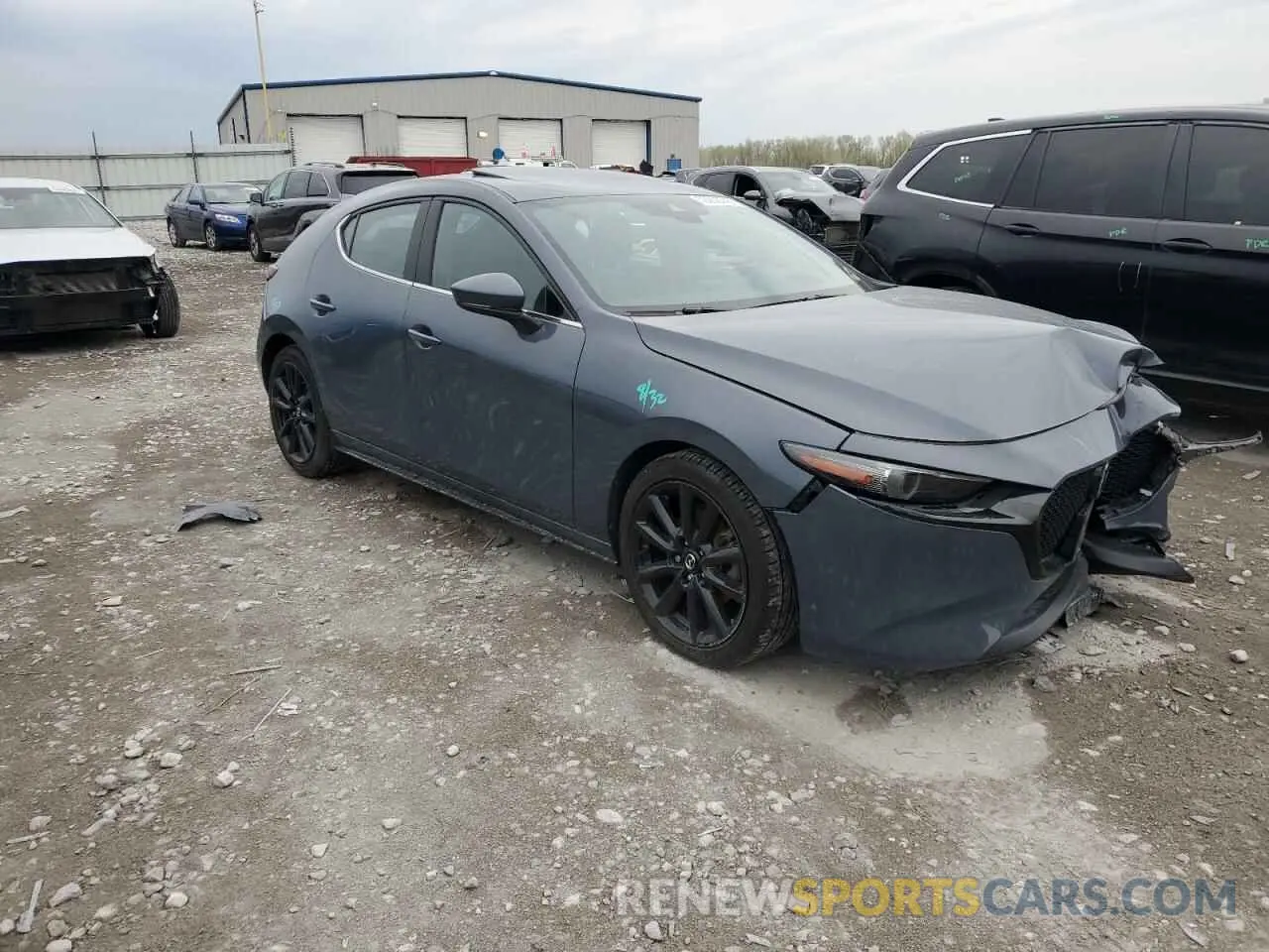 4 Photograph of a damaged car JM1BPBML5M1345240 MAZDA 3 2021