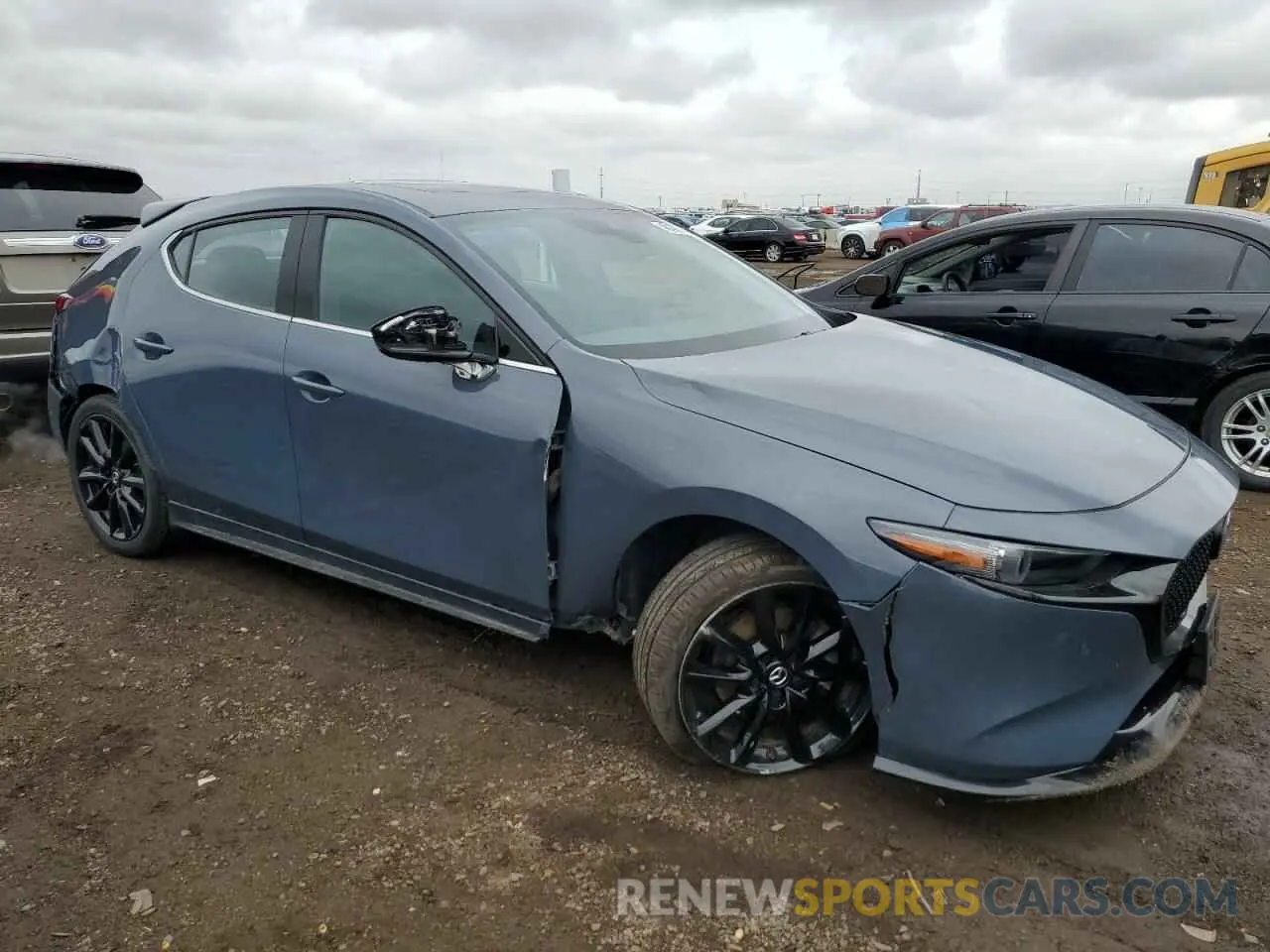4 Photograph of a damaged car JM1BPBNY5M1403955 MAZDA 3 2021