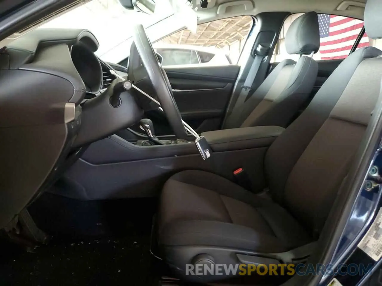 7 Photograph of a damaged car 3MZBPAA76NM304828 MAZDA 3 2022