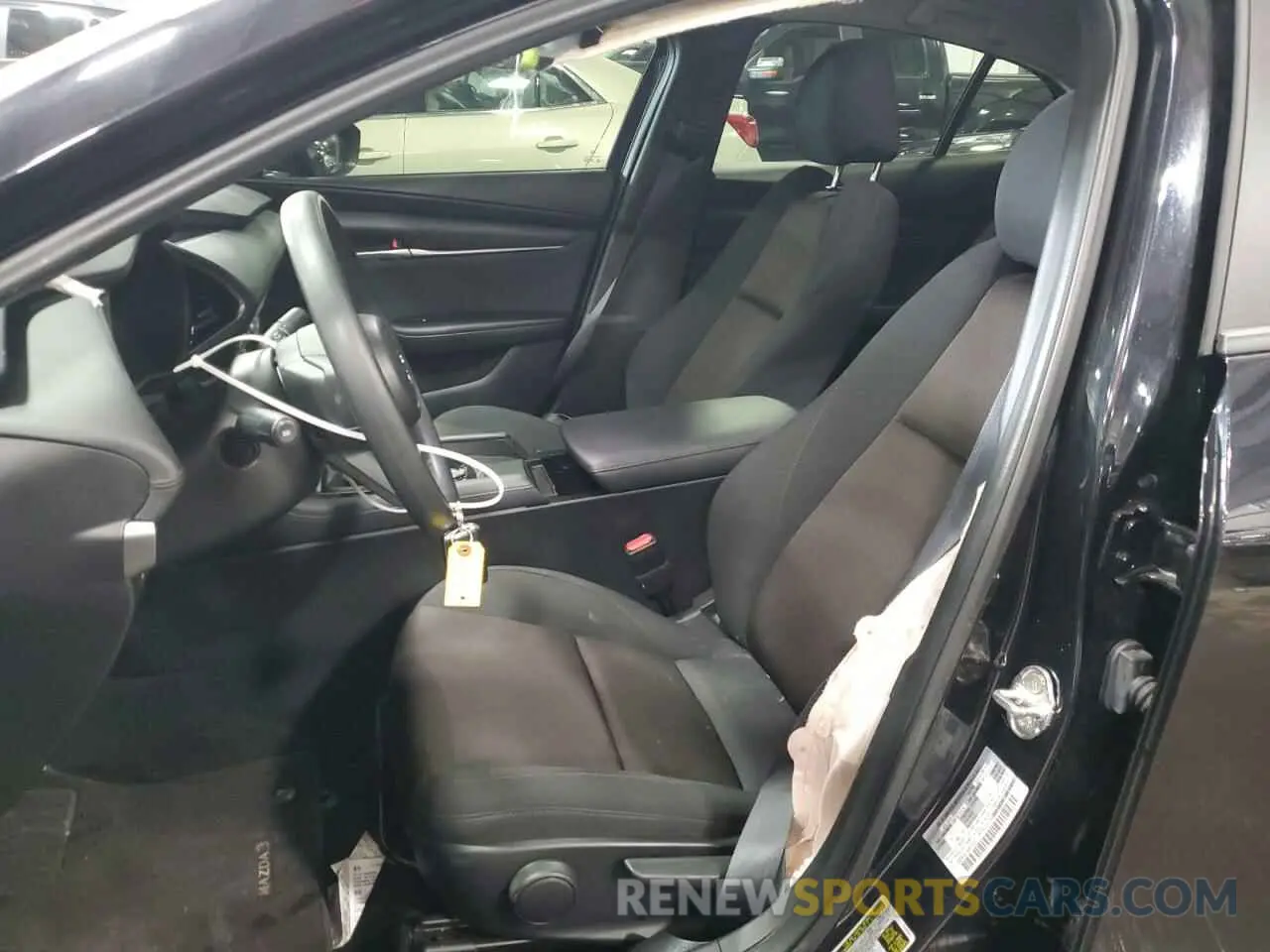7 Photograph of a damaged car 3MZBPAAL5NM314537 MAZDA 3 2022