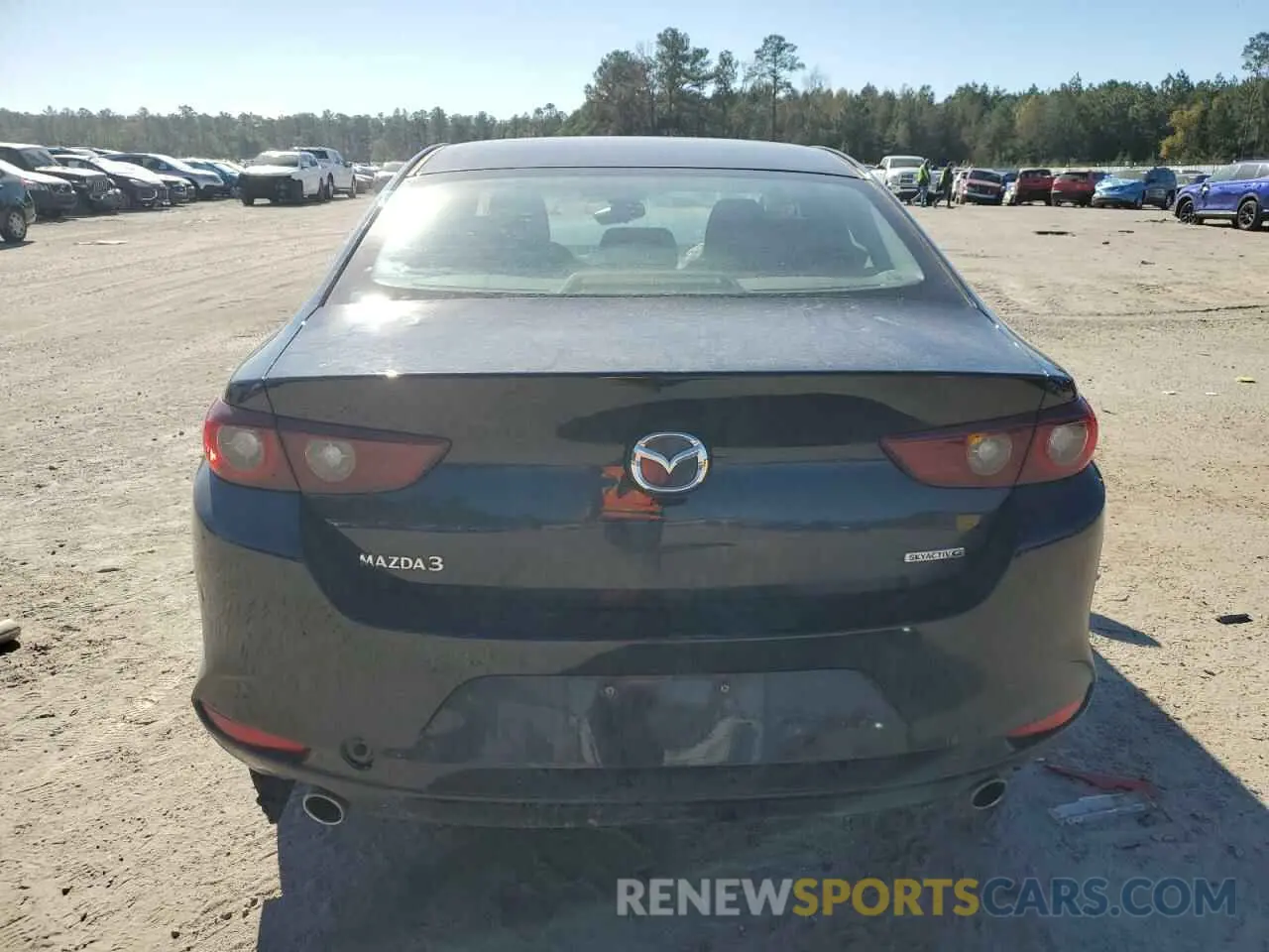 6 Photograph of a damaged car 3MZBPAAL8NM300034 MAZDA 3 2022