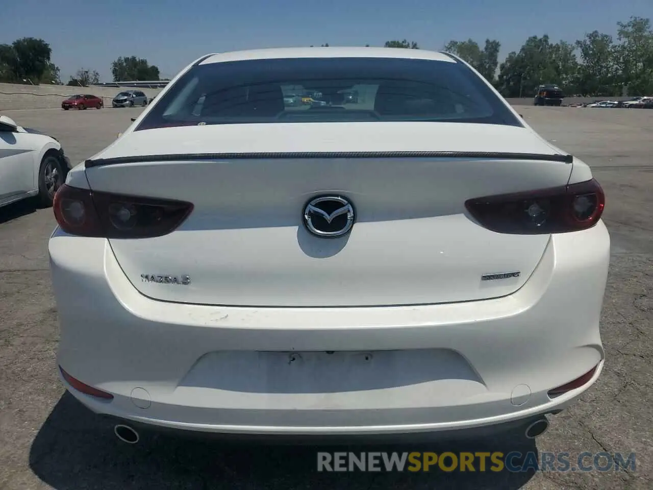 6 Photograph of a damaged car 3MZBPABL0NM317022 MAZDA 3 2022