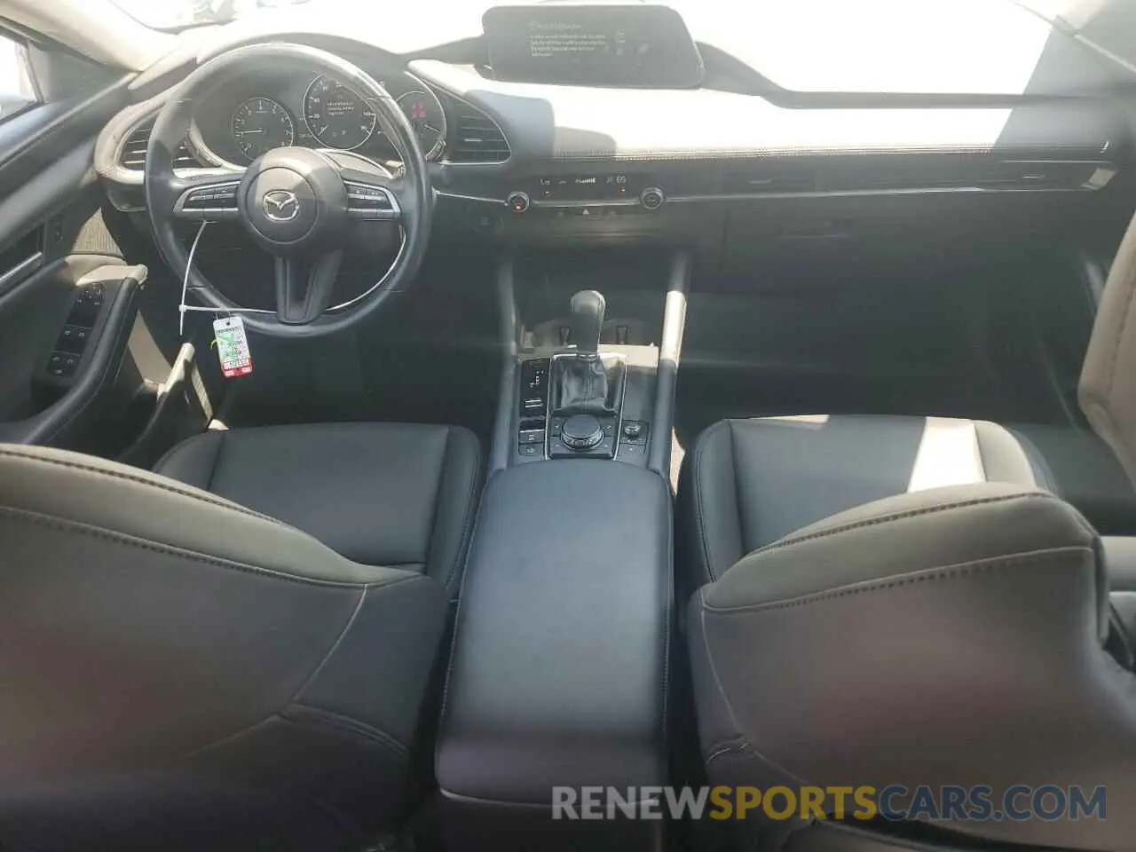 8 Photograph of a damaged car 3MZBPABL0NM317022 MAZDA 3 2022