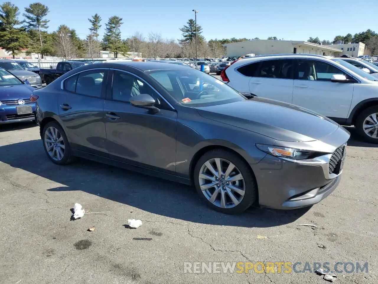 4 Photograph of a damaged car 3MZBPABLXNM314905 MAZDA 3 2022