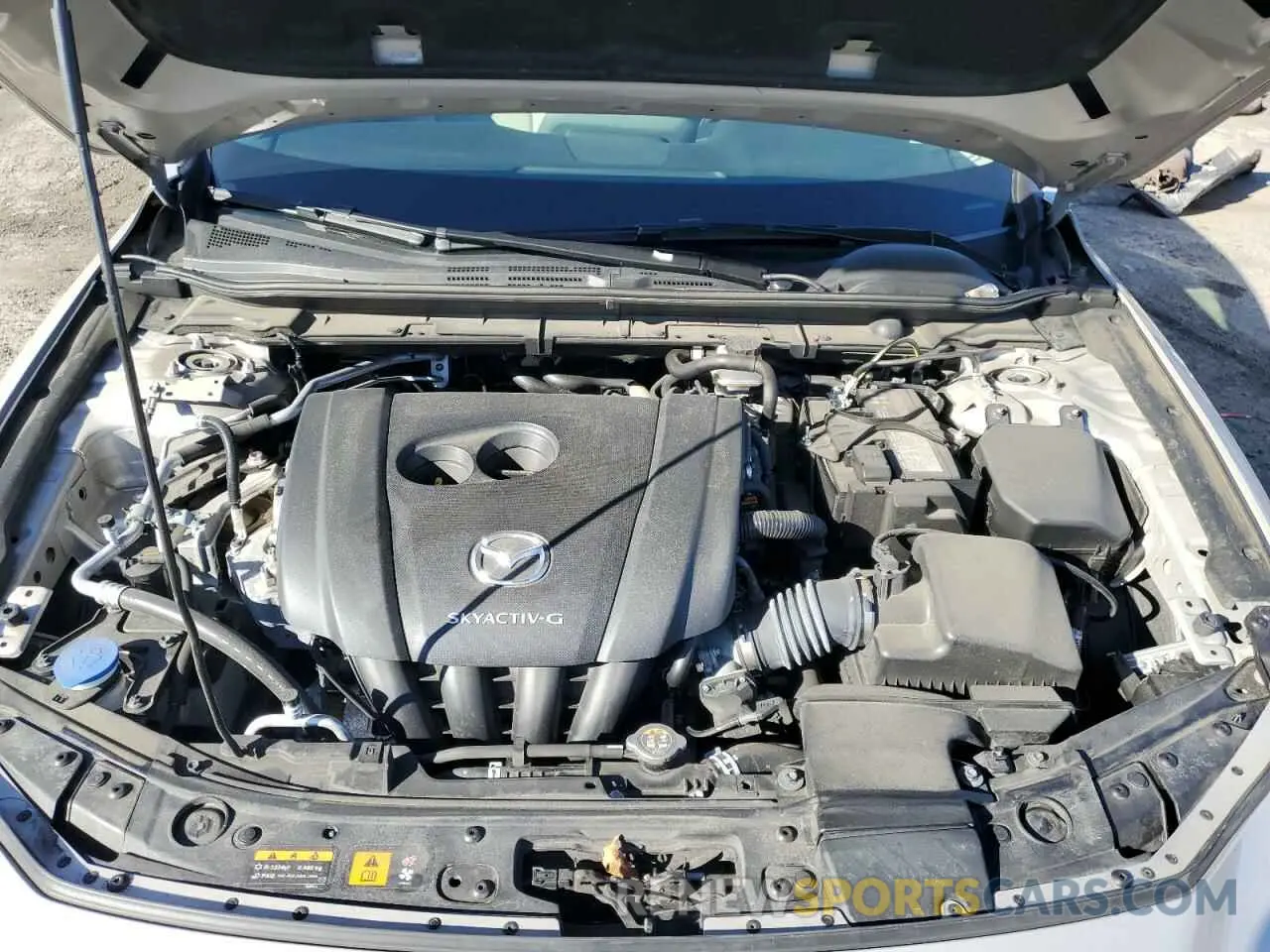 11 Photograph of a damaged car 3MZBPACL0NM318377 MAZDA 3 2022