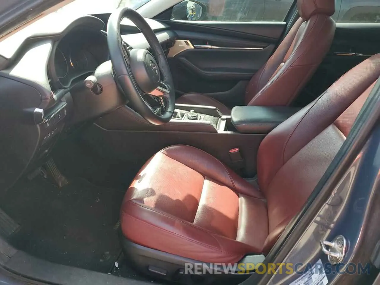 7 Photograph of a damaged car 3MZBPACL3NM314887 MAZDA 3 2022