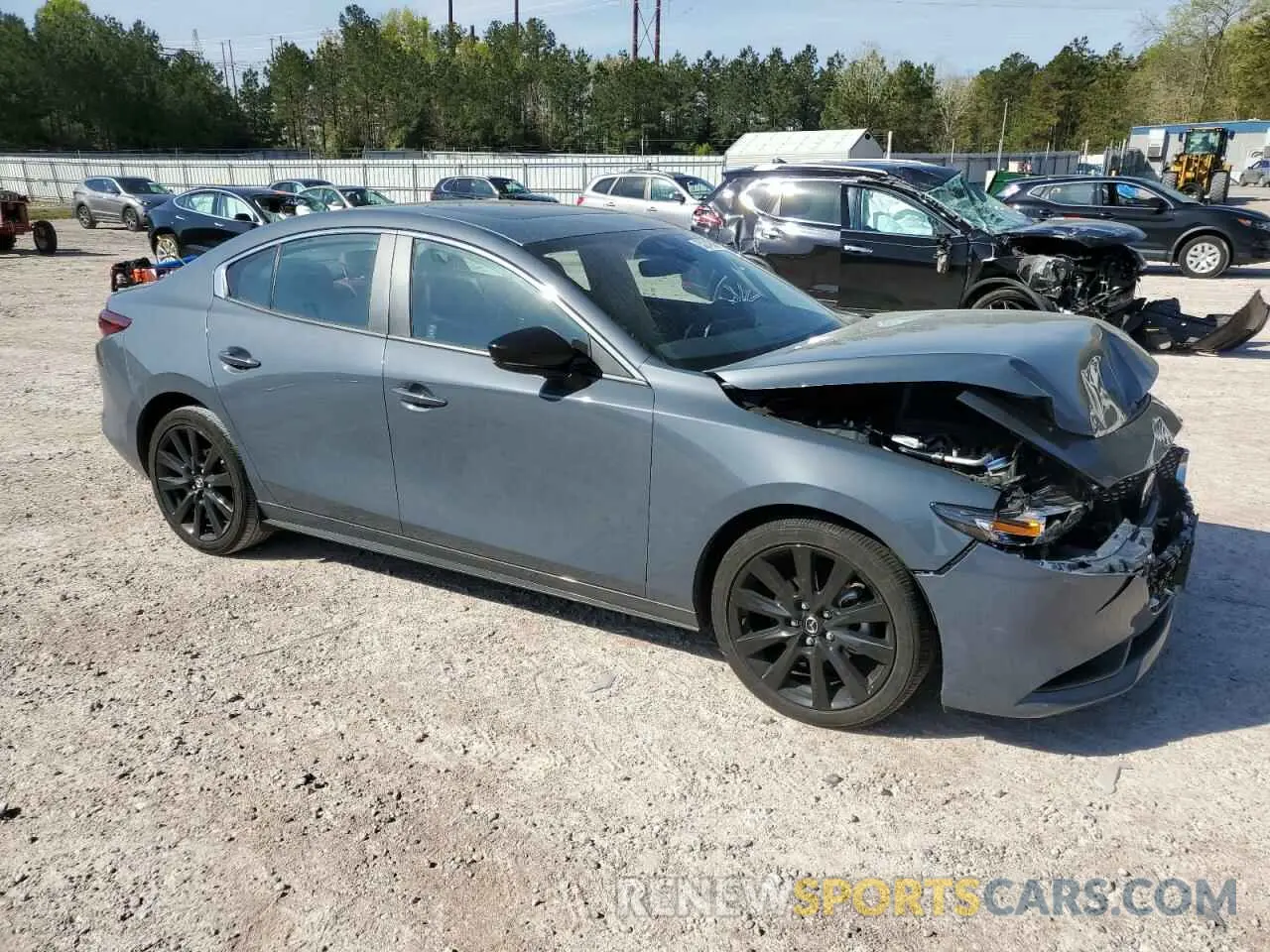 4 Photograph of a damaged car 3MZBPACL5NM312171 MAZDA 3 2022