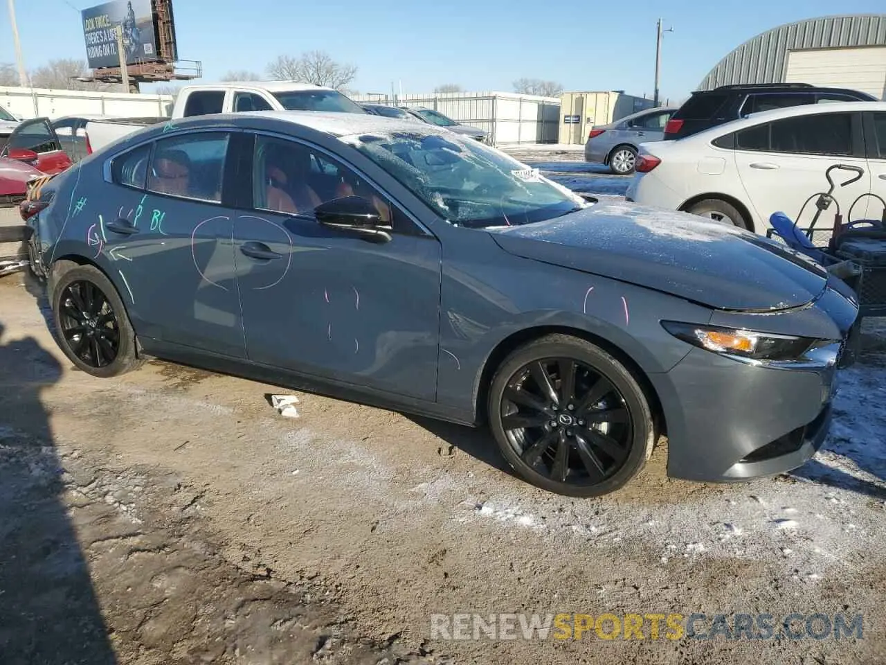 4 Photograph of a damaged car 3MZBPACL5NM312817 MAZDA 3 2022