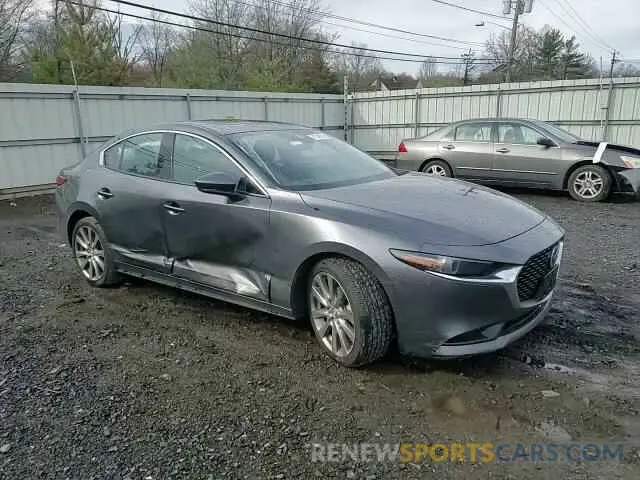 11 Photograph of a damaged car 3MZBPADL3NM311549 MAZDA 3 2022