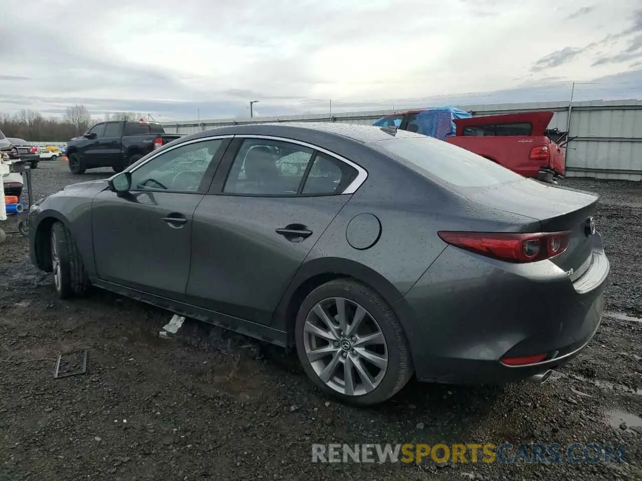 2 Photograph of a damaged car 3MZBPADL3NM311549 MAZDA 3 2022