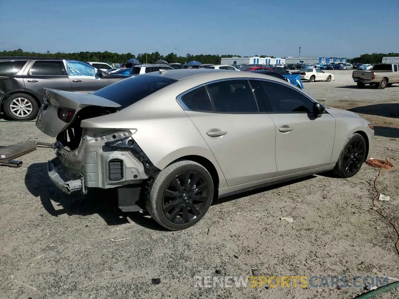 3 Photograph of a damaged car 3MZBPBAY7NM318994 MAZDA 3 2022
