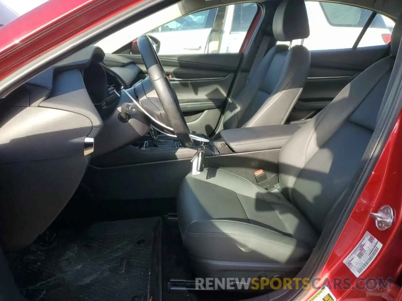 7 Photograph of a damaged car 3MZBPBCL7NM318883 MAZDA 3 2022