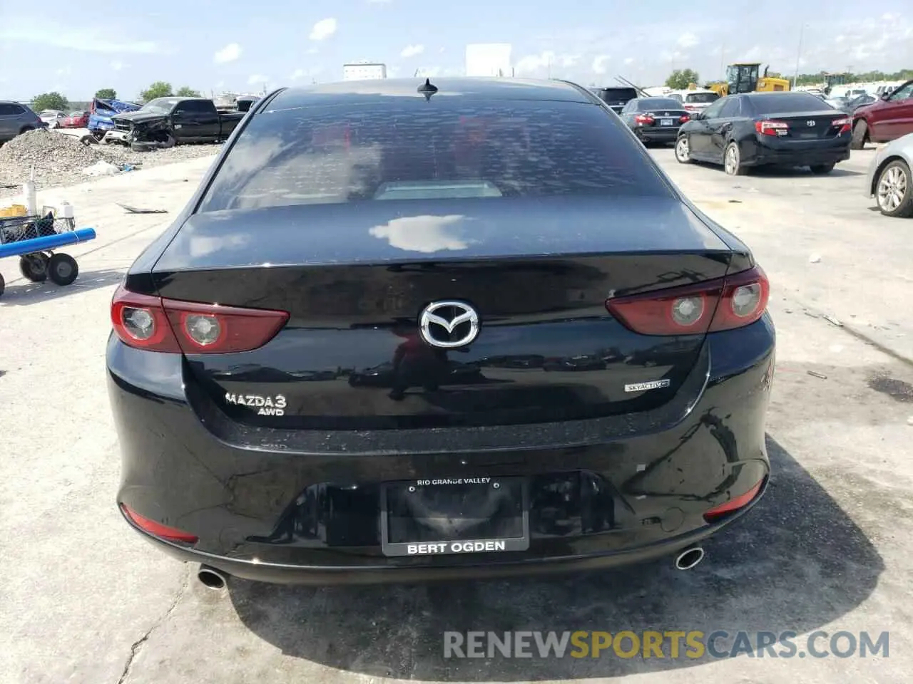 6 Photograph of a damaged car 3MZBPBDL1NM319347 MAZDA 3 2022