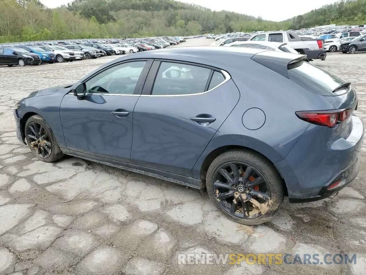 2 Photograph of a damaged car JM1BPALL8N1514759 MAZDA 3 2022