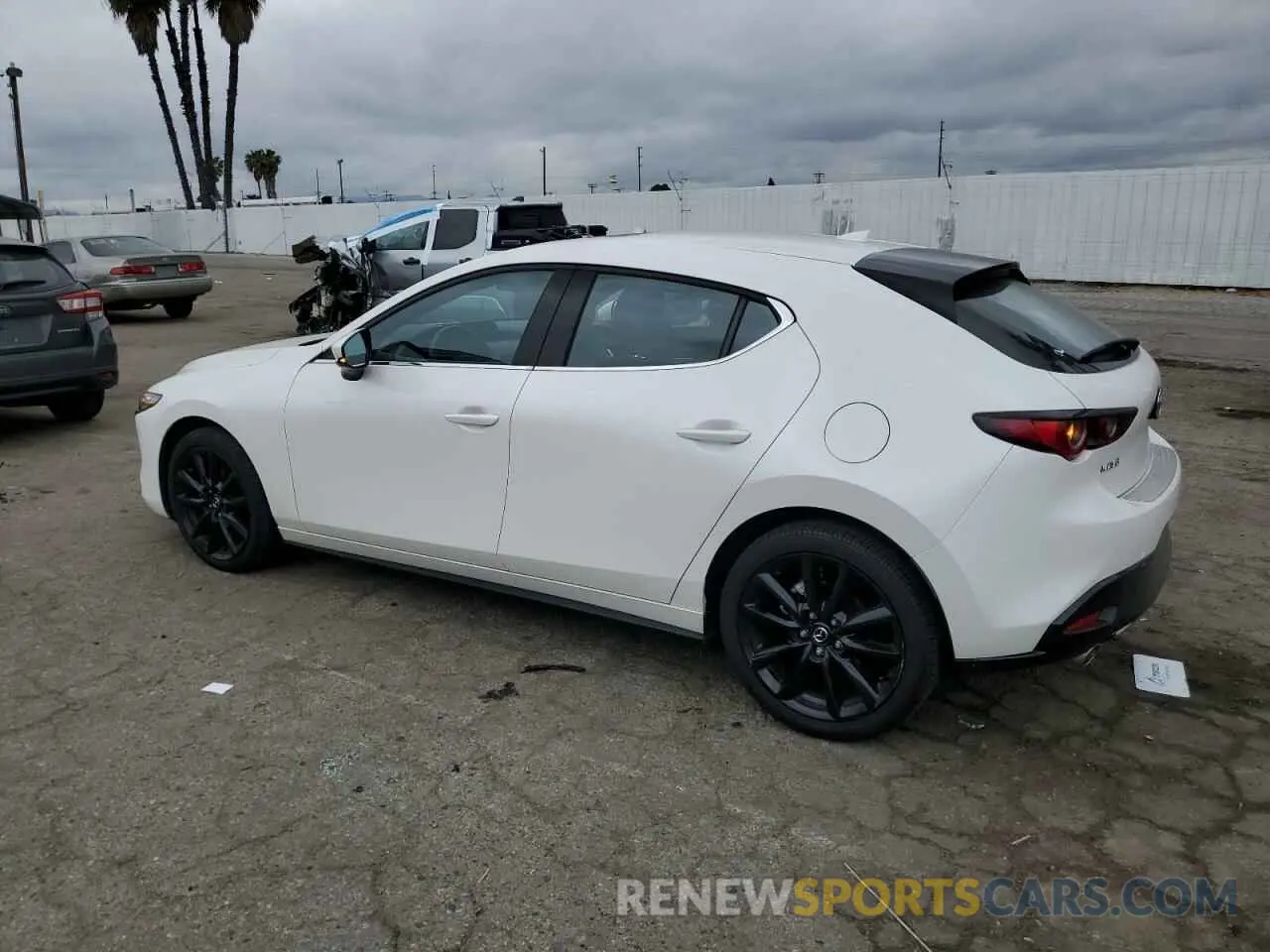 2 Photograph of a damaged car JM1BPAML0N1518612 MAZDA 3 2022
