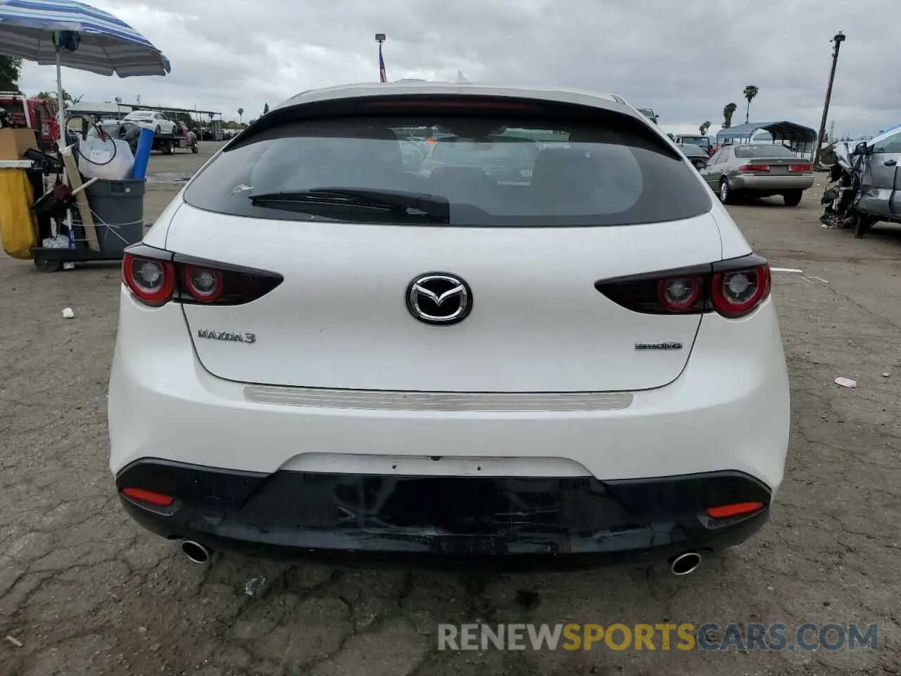 6 Photograph of a damaged car JM1BPAML0N1518612 MAZDA 3 2022