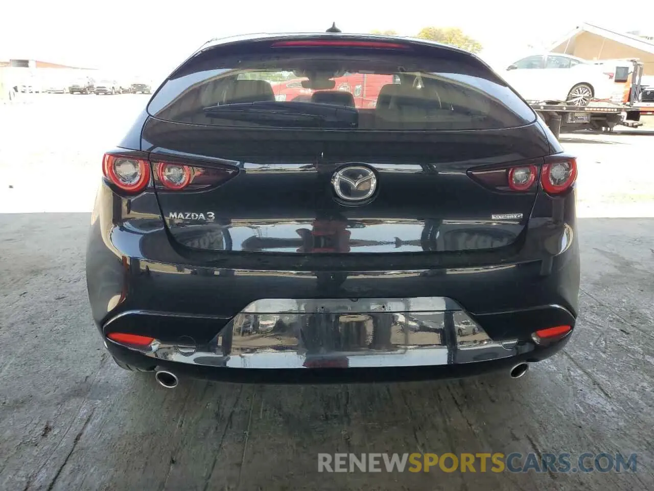 6 Photograph of a damaged car JM1BPAML8N1516364 MAZDA 3 2022