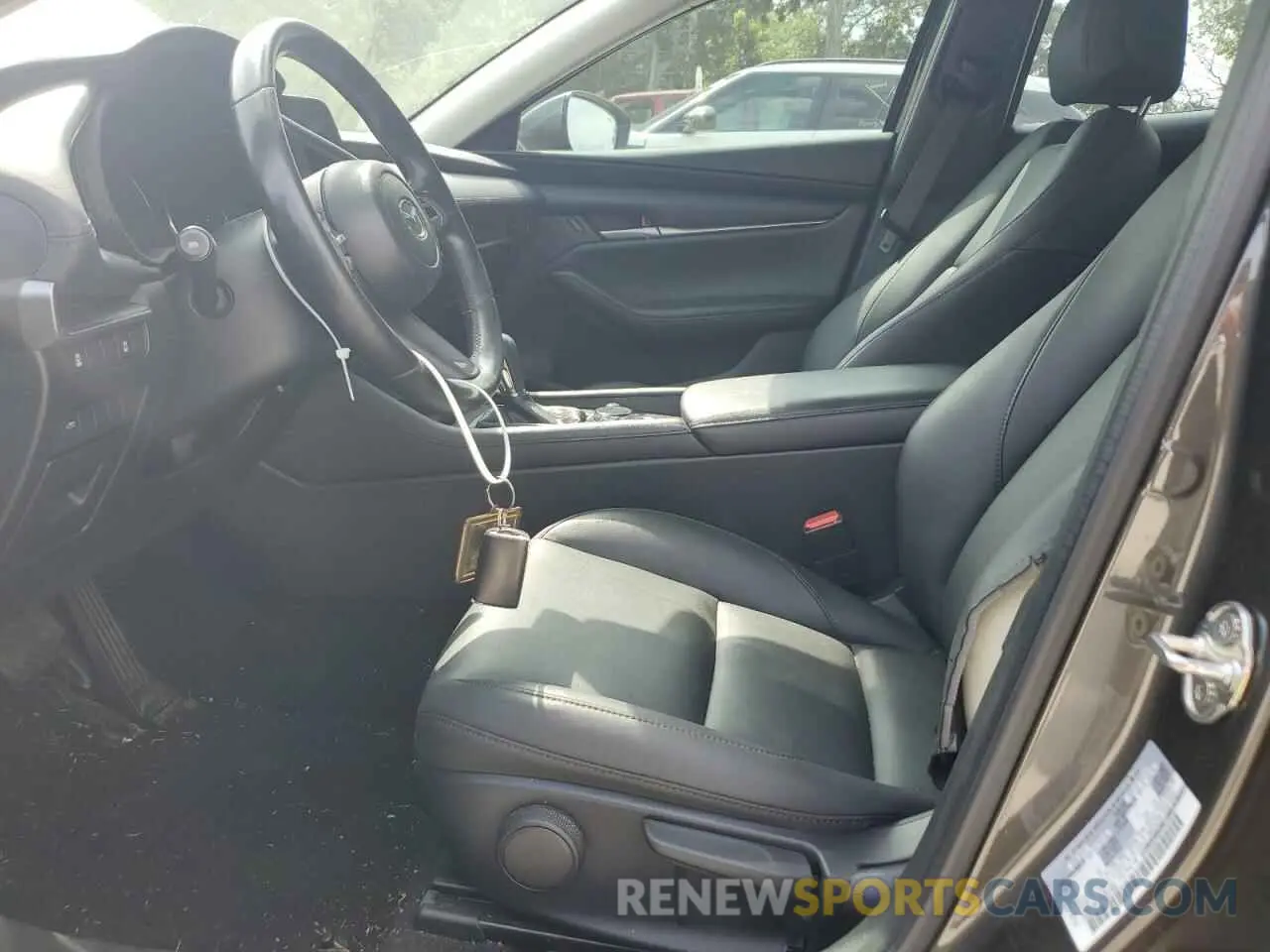 7 Photograph of a damaged car 3MZBPABM1PM361994 MAZDA 3 2023