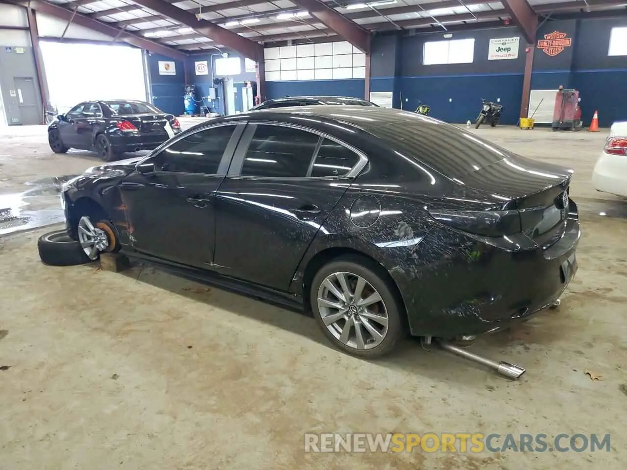 2 Photograph of a damaged car 3MZBPABMXPM365008 MAZDA 3 2023
