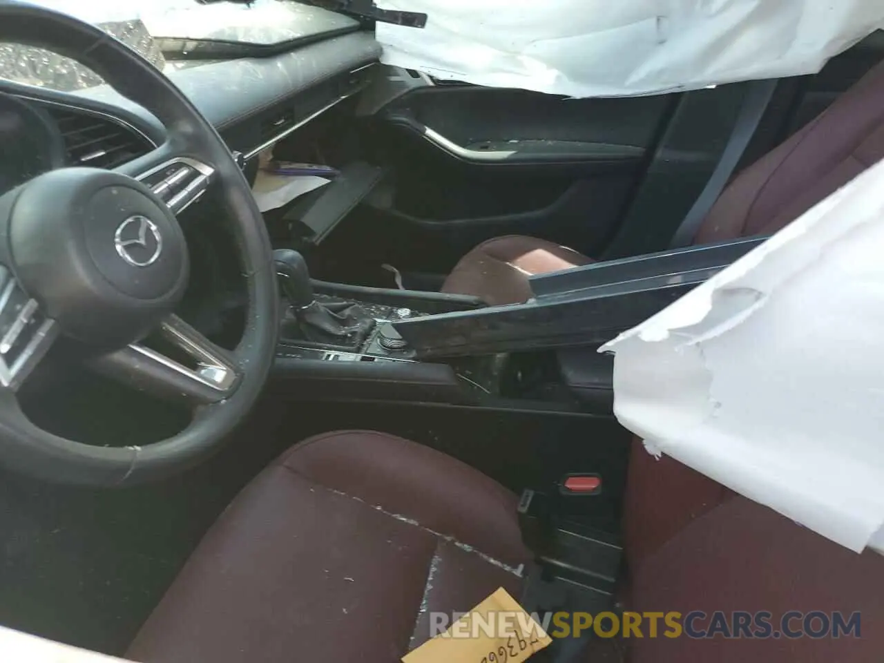 8 Photograph of a damaged car 3MZBPBCM5PM385381 MAZDA 3 2023