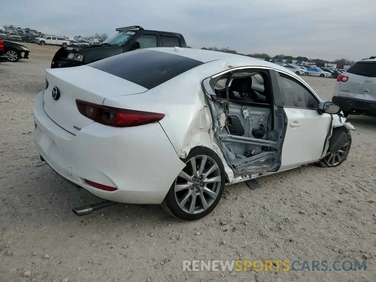 3 Photograph of a damaged car 3MZBPBDM4PM379568 MAZDA 3 2023