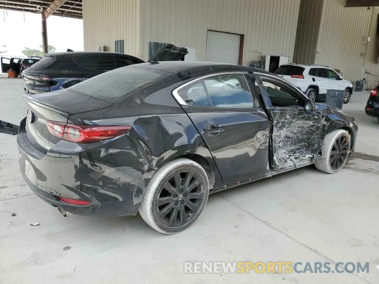 3 Photograph of a damaged car 3MZBPBEY5PM350985 MAZDA 3 2023