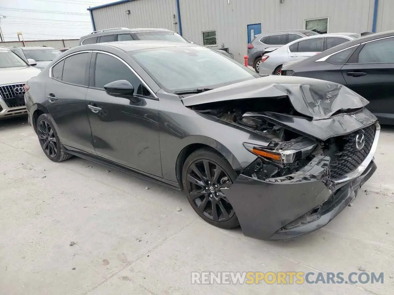 4 Photograph of a damaged car 3MZBPBEY6PM367830 MAZDA 3 2023