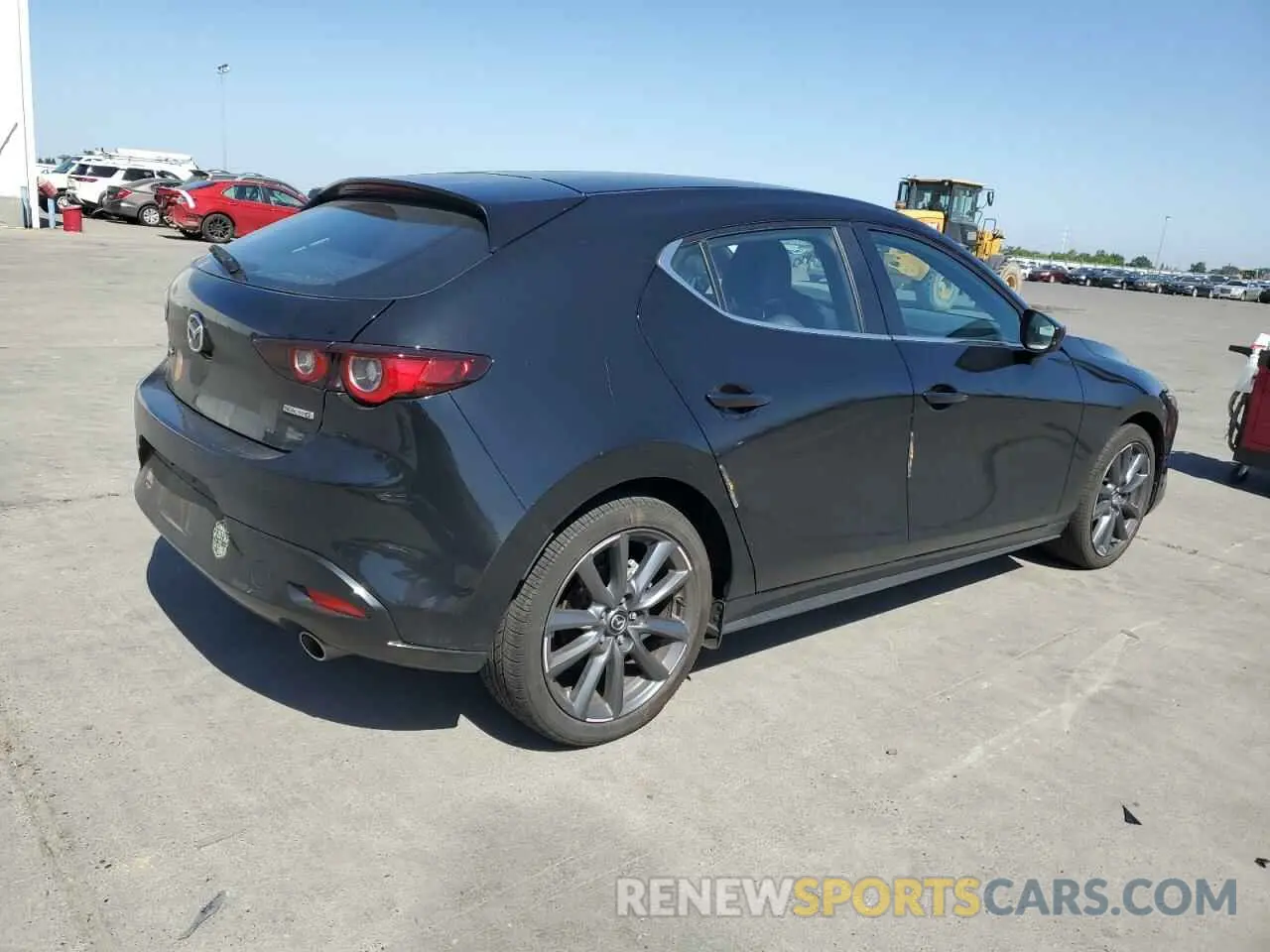 3 Photograph of a damaged car JM1BPAKM3P1616113 MAZDA 3 2023