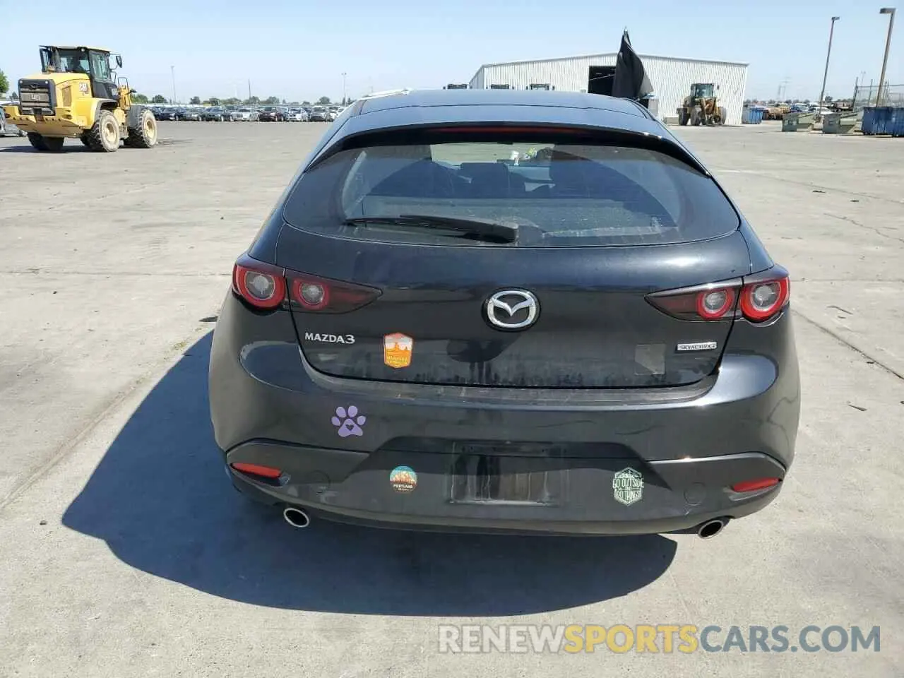 6 Photograph of a damaged car JM1BPAKM3P1616113 MAZDA 3 2023