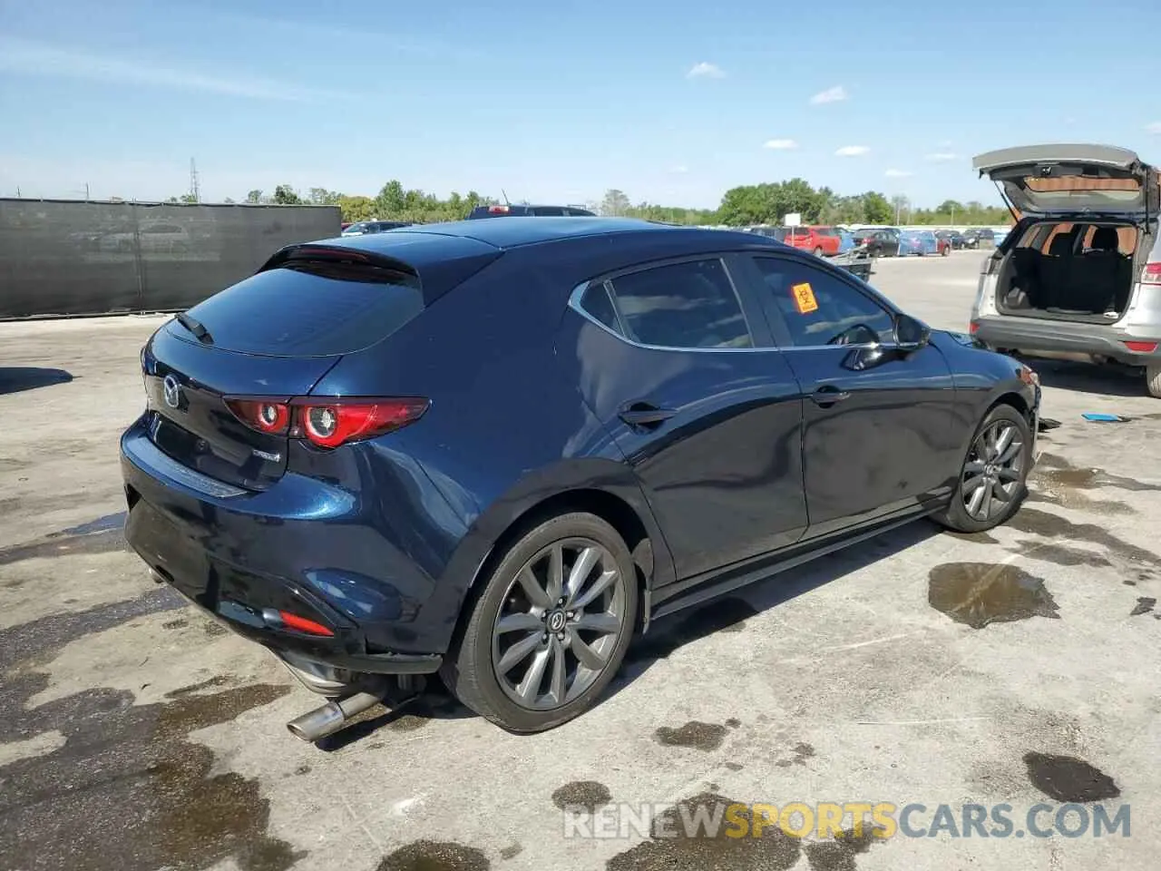3 Photograph of a damaged car JM1BPALM1P1607554 MAZDA 3 2023