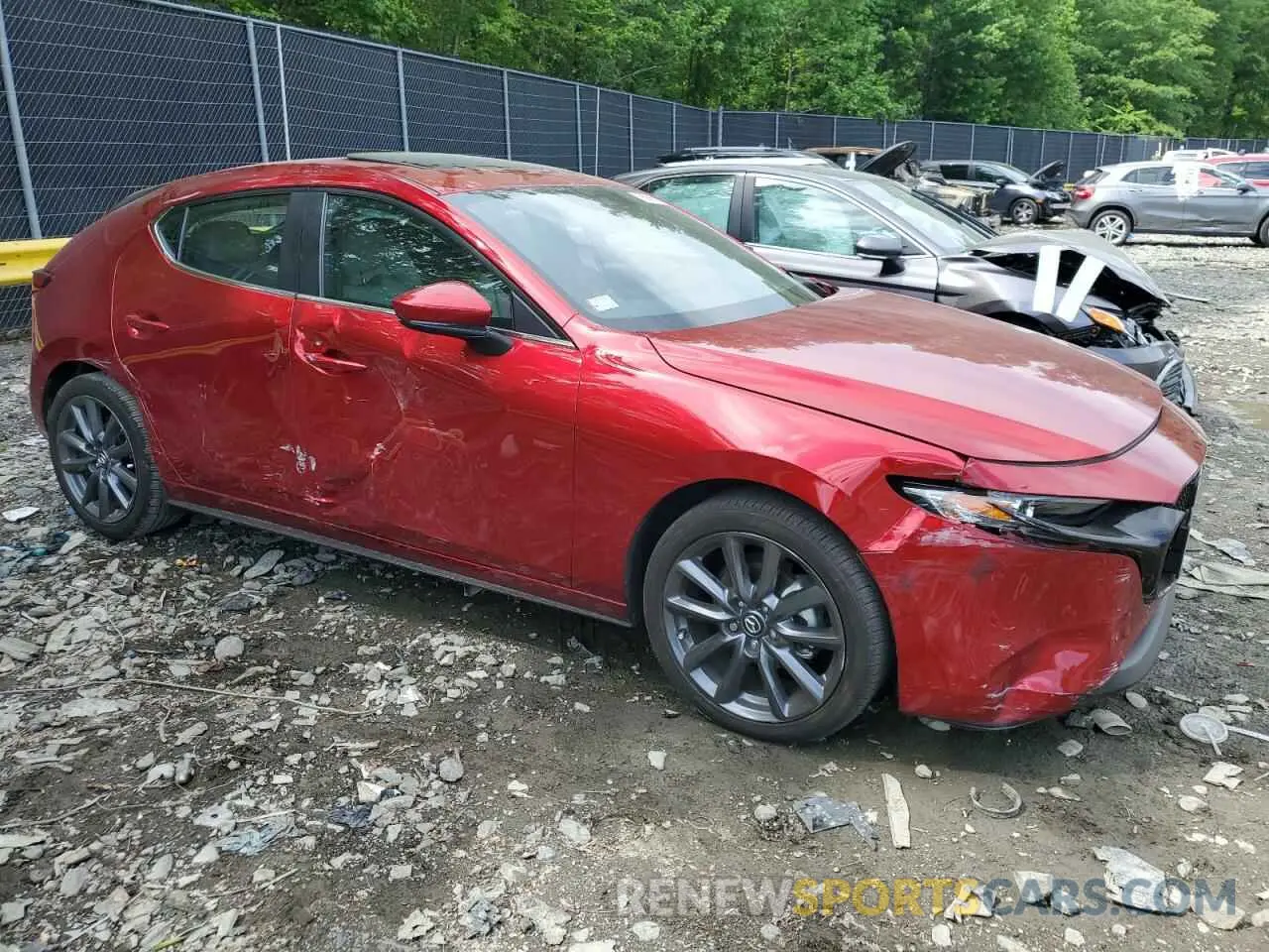 4 Photograph of a damaged car JM1BPALM4P1613140 MAZDA 3 2023