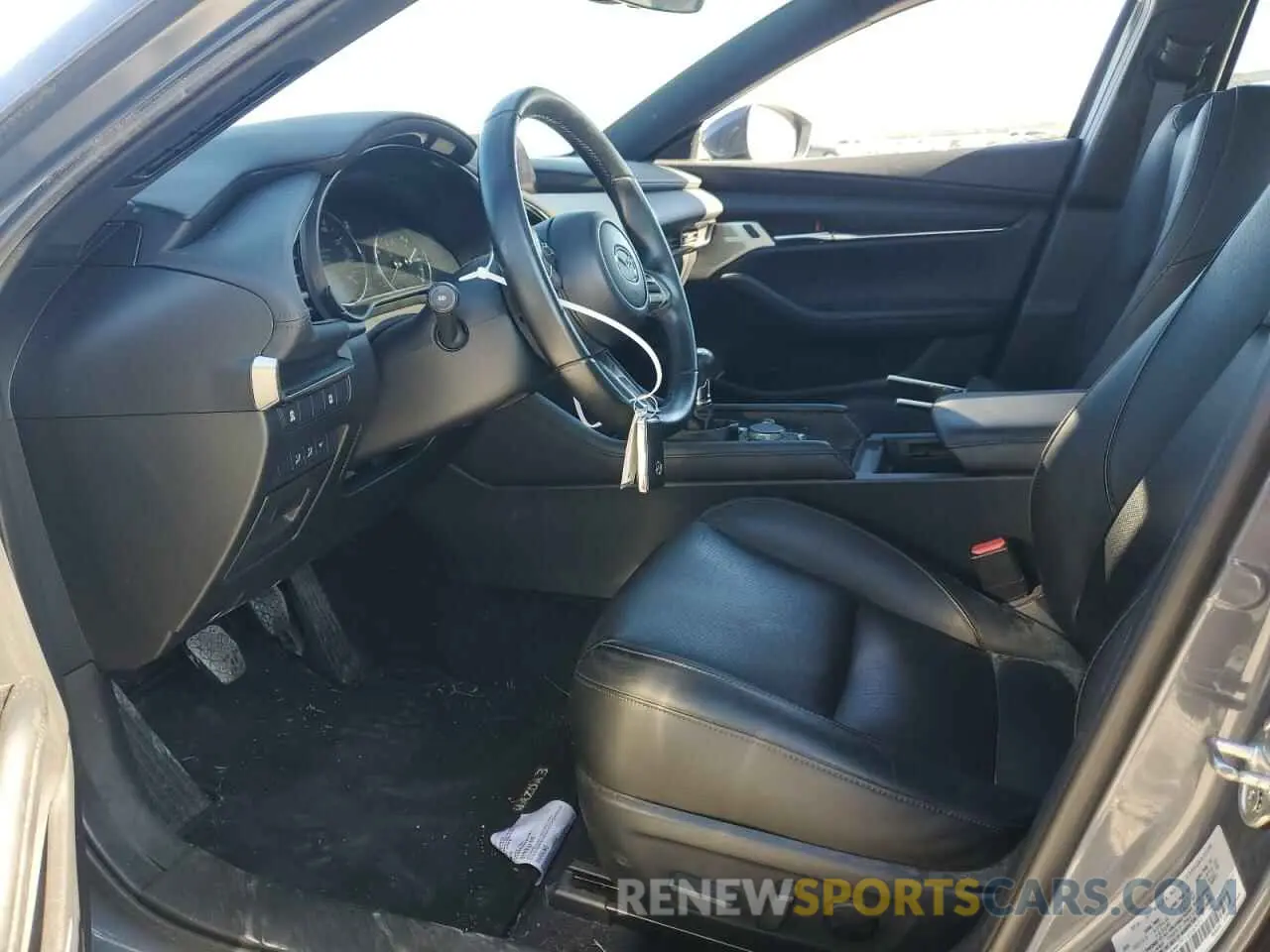 7 Photograph of a damaged car JM1BPAMM7P1616371 MAZDA 3 2023
