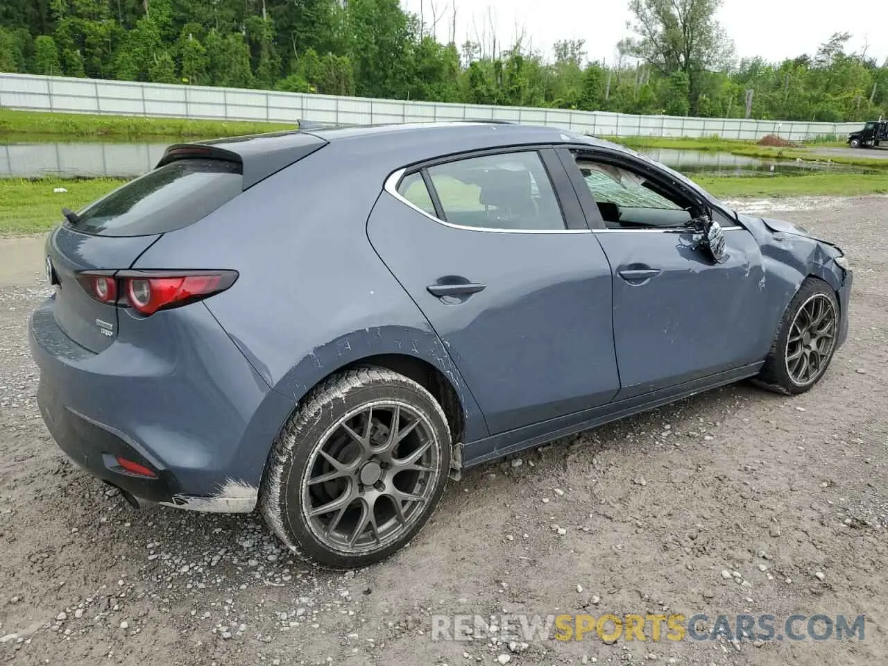 3 Photograph of a damaged car JM1BPBJY2P1600818 MAZDA 3 2023