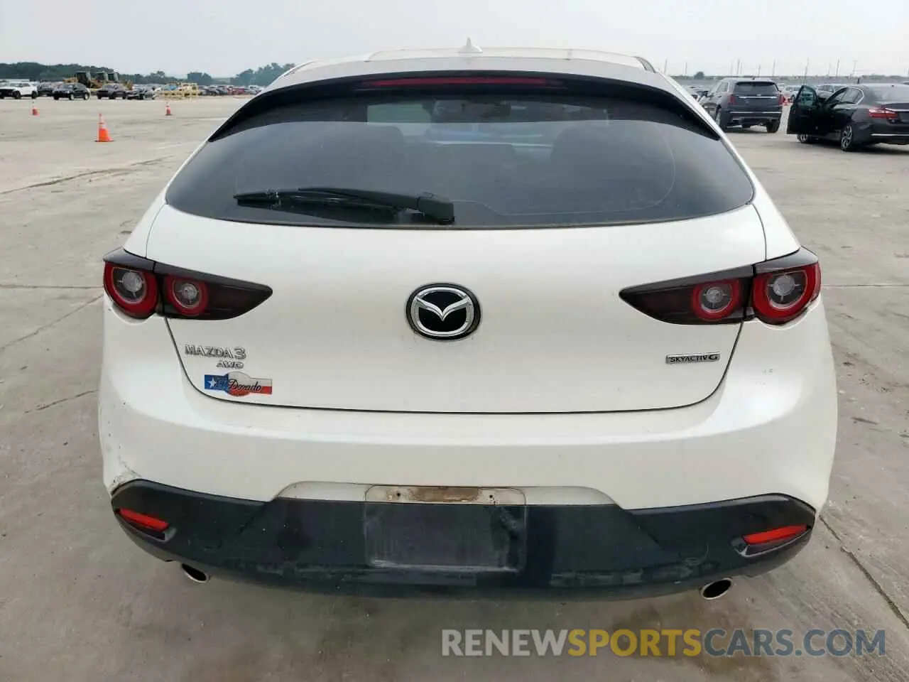 6 Photograph of a damaged car JM1BPBMMXP1621795 MAZDA 3 2023