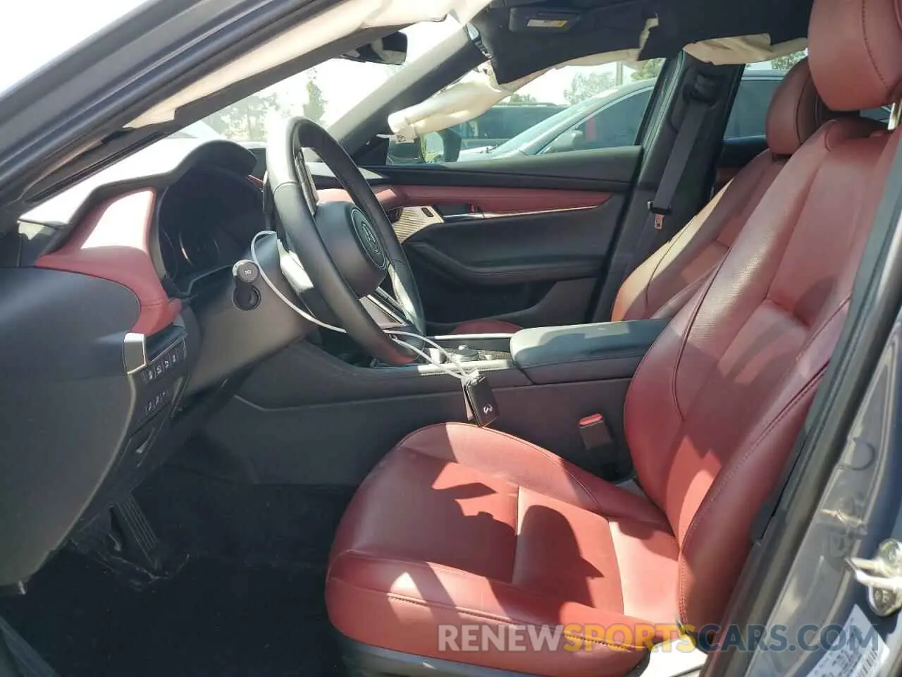 7 Photograph of a damaged car JM1BPBNY4P1613757 MAZDA 3 2023