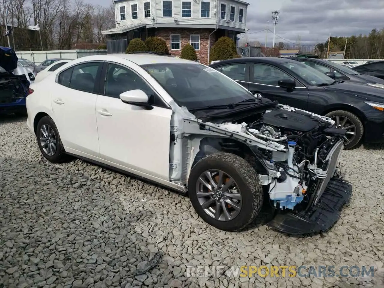 4 Photograph of a damaged car 3MZBPAAM0RM406332 MAZDA 3 2024
