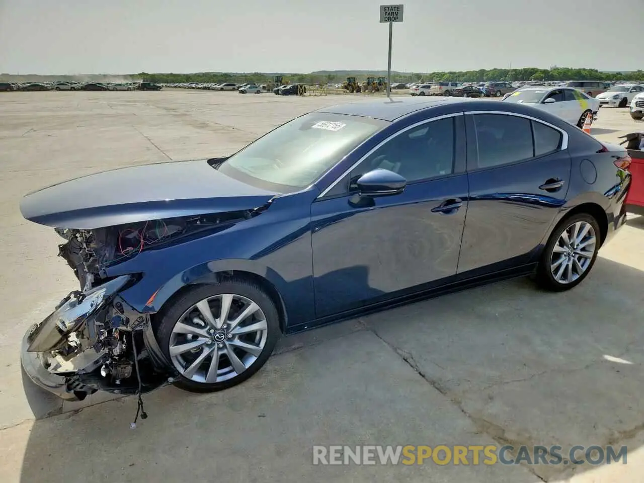 1 Photograph of a damaged car 3MZBPACM2RM412484 MAZDA 3 2024