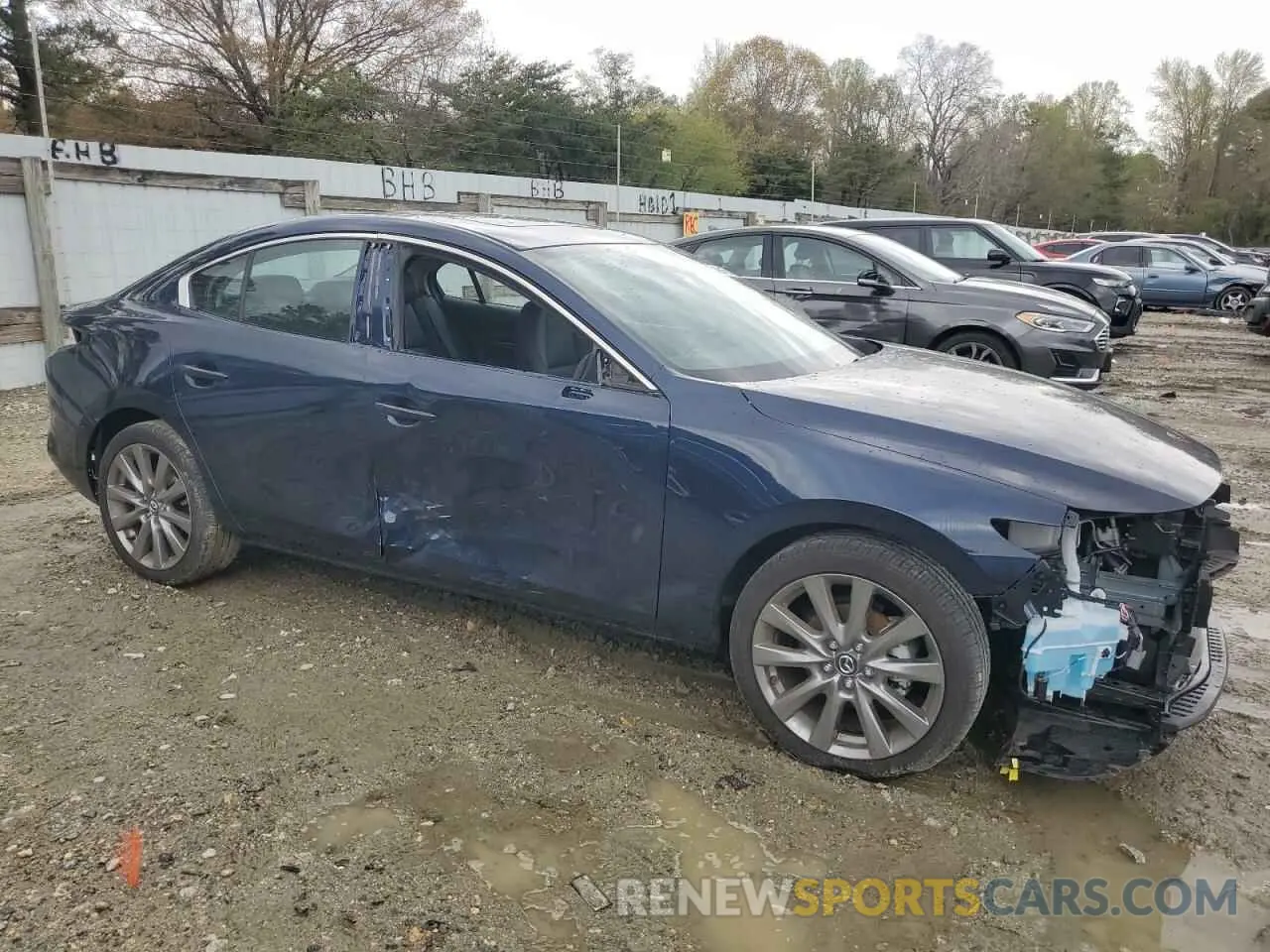 4 Photograph of a damaged car 3MZBPACM7RM424663 MAZDA 3 2024