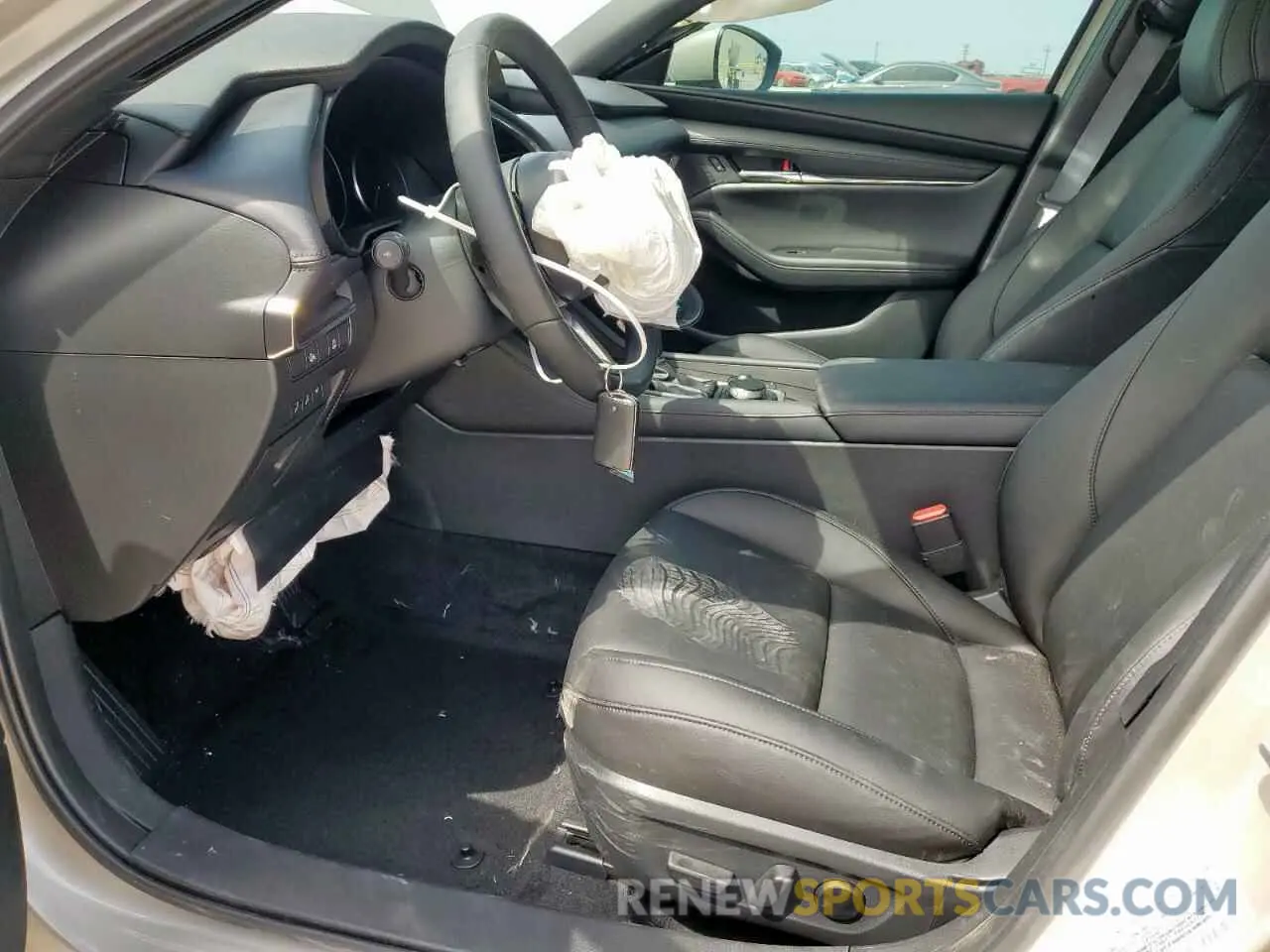 7 Photograph of a damaged car JM1BPALM5R1721303 MAZDA 3 2024