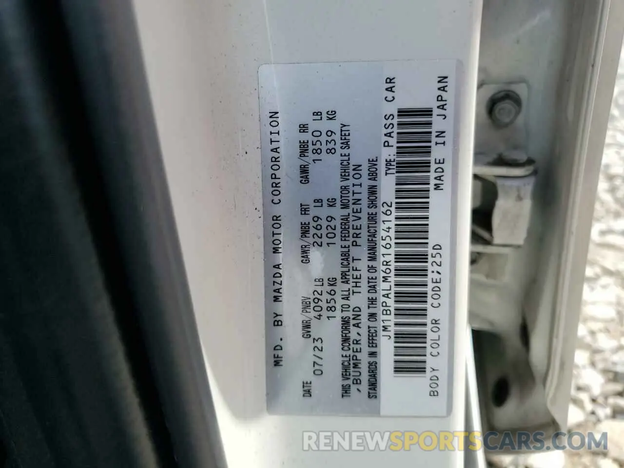13 Photograph of a damaged car JM1BPALM6R1654162 MAZDA 3 2024